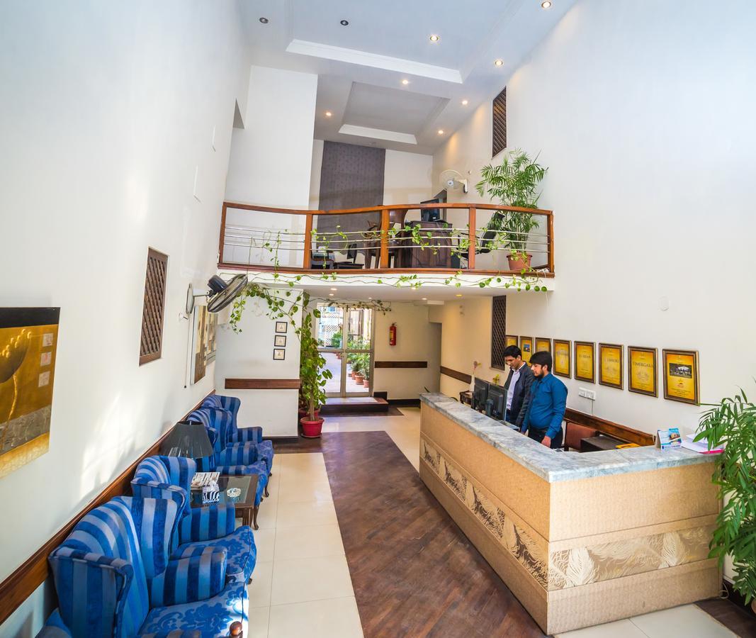 Shelton House Peshawar Hotel Exterior photo